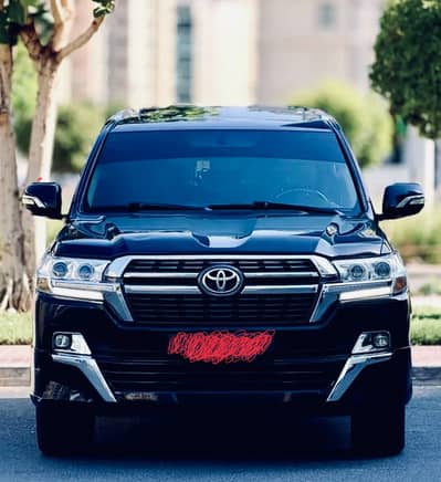 Toyota Land Cruiser ZX - Black - Brand New -LC 200