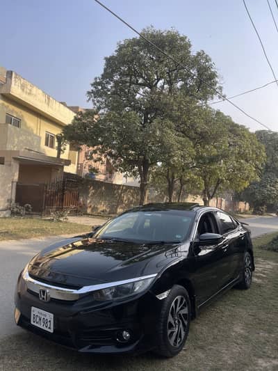 HONDA CIVIC 2018 Total geniun