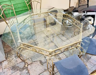 Lavish Dinning Table Wrought iron