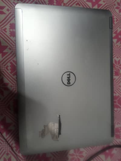 Dell laptop i5 4th gen 8gb ram Intel graphics card