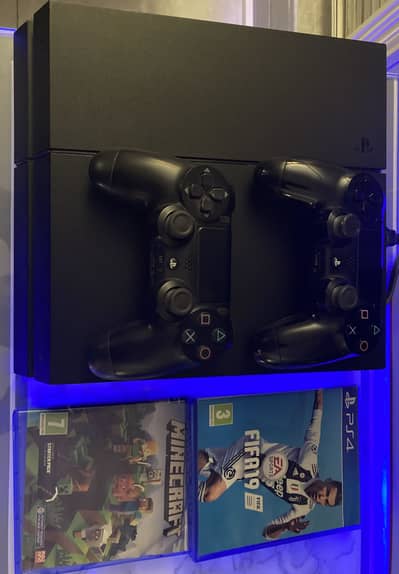 PS4 Fat 1TB + 2 Controllers + FIFA19 & Minecraft | Excellent Condition