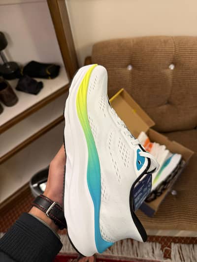Skechers Max Run Slipins