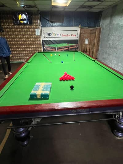 snooker table