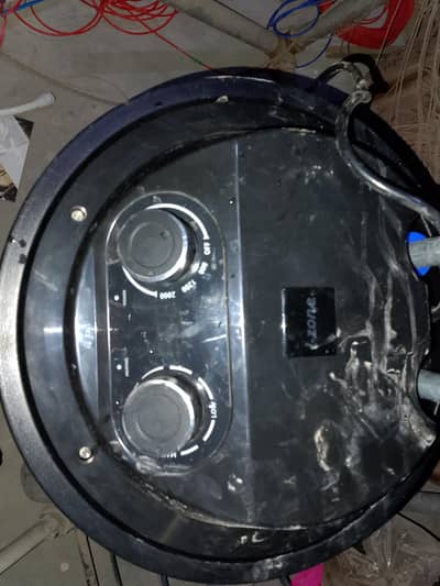 I zone new geyser wi th warranty