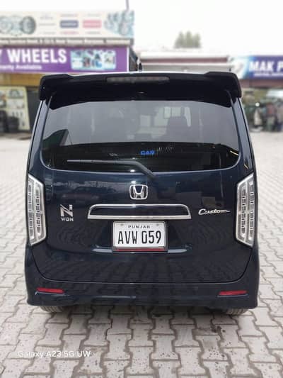 Honda N wagn Custom, Paddle shifters Honda N-Wagn custom.