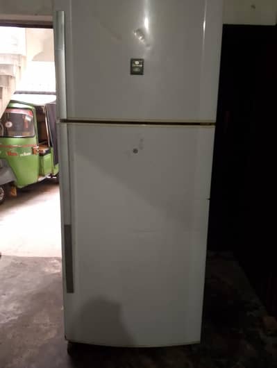 Dawlance refrigerator