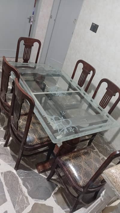Dinning Table