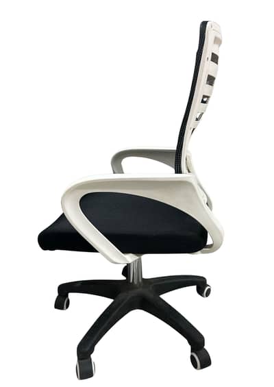Comfortable revolving study / office chair