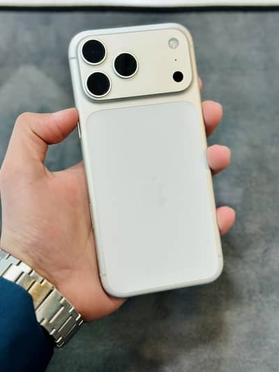 IPHONE 17 PRO MAX NON PTA FACTORY UNLOCKED WITH ALL ACEESSORIES