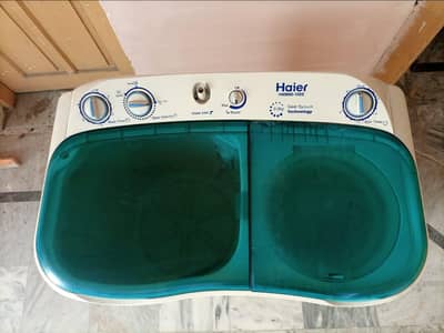 Haier HWM80-100S (Twin-Tub Washing Machine)