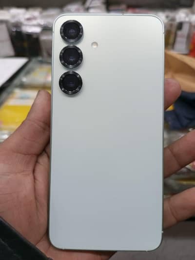 samsung s 25 with box cable all ok lush piece. 8 128 non pta