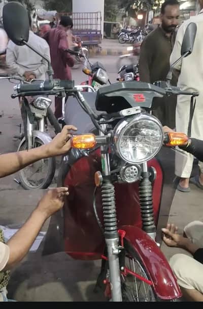 ZYP ZUM 2000 Electric Bike for sale 03234174560