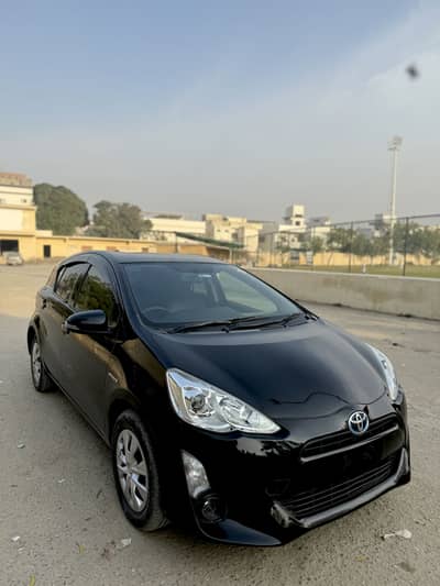 Aqua 2015 Full Option G Push Start