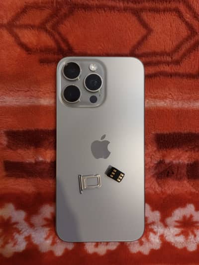 Iphone 15 pro max 93 health physical sim