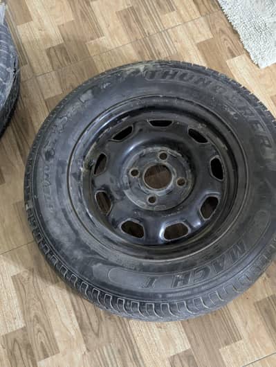 Corolla 1982/ ke 70 stepney Tyre Size 13