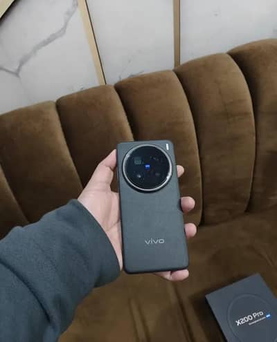 vivo x200 pro country lock