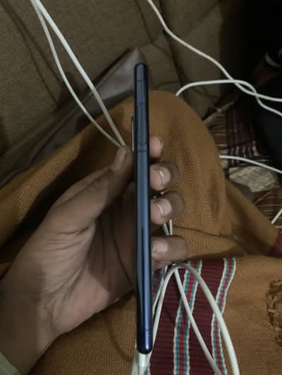 Sony experia 5 full new condition 10 by 10 urgent sale 23 K pubg 60 fp
