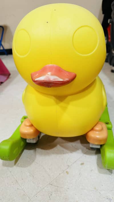 A large bird for little champ