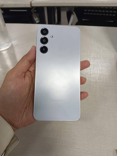 Samsung A16 - 8gb Ram / 256gb Rom