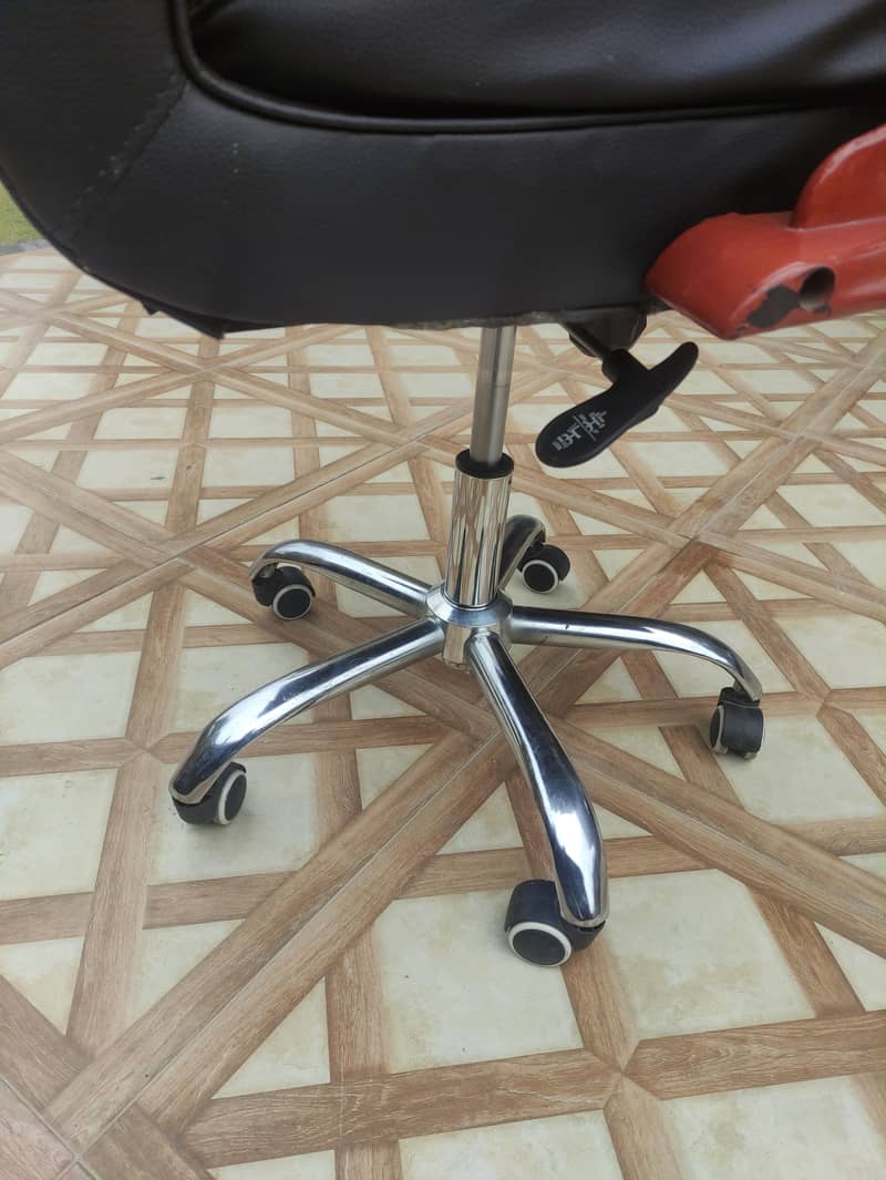 revolving chair for sale - Office Chairs - 1110680229