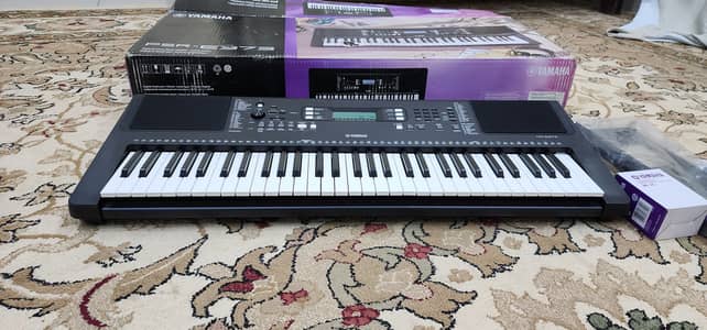 Yamaha PSR-E373