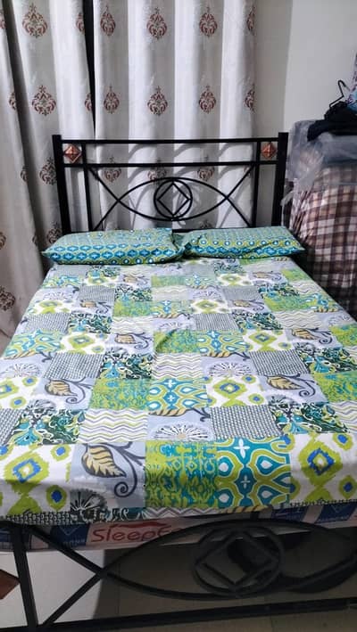 2 single beds available  with matris