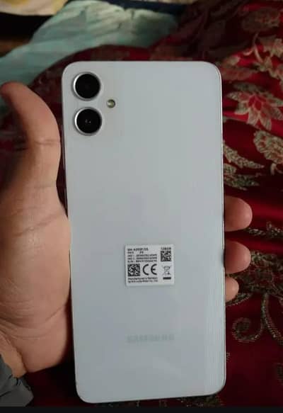 Samsung A05 6/128 with box
