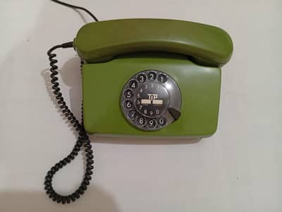 Orange Vintage Telephone – Retro / Antique Style