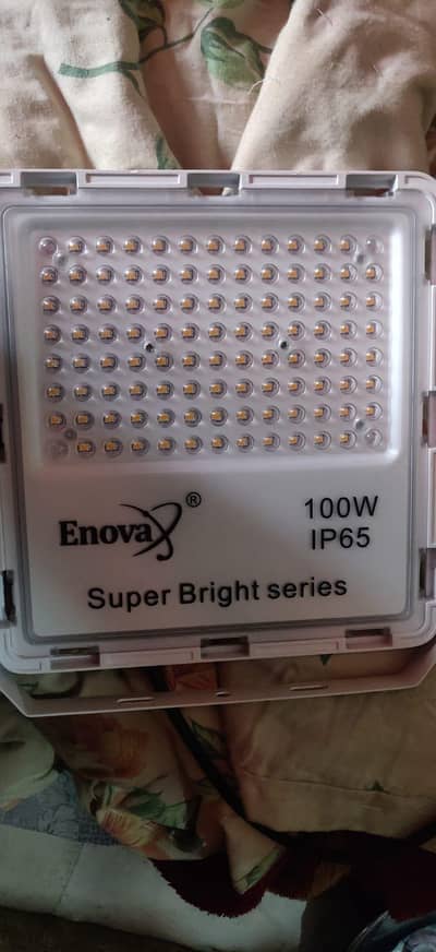 Enova 100W