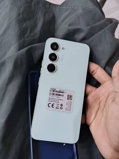 Tecno spark 40 pro