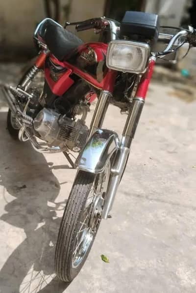 United 70 Red color 2022 0313-1727666