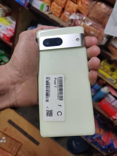 pixel 7 5G  ( 8 Ram 128 Memory )