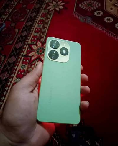 TECNO SPARK 20C 8/128 EXCHANGE POSSIBLE