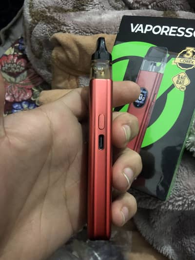 Xros 5 vaporesso  with box and all accessories