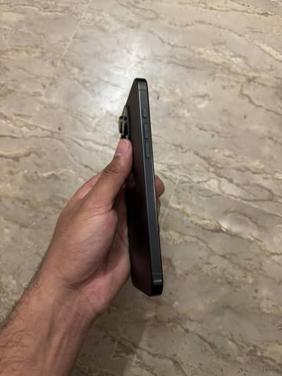 16 pro max ( LLA MODEL)