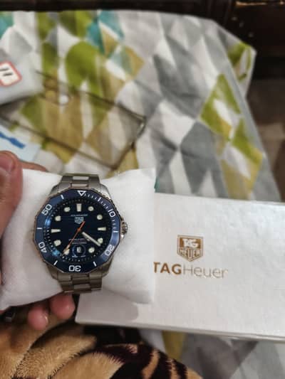 Tag hurer aquaracer blue dial automatic