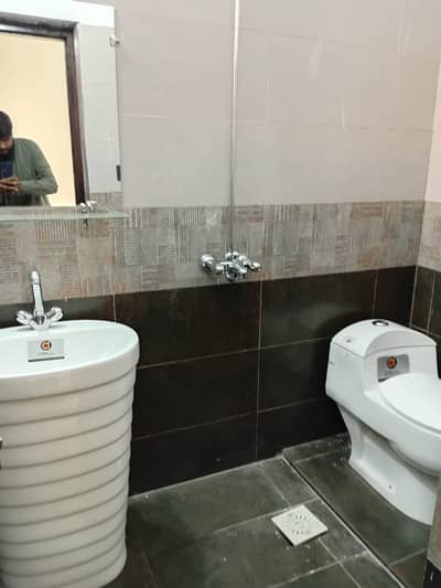 10 Marla 2 Bed Luxury Ground Floor House In Allama Iqbal Town