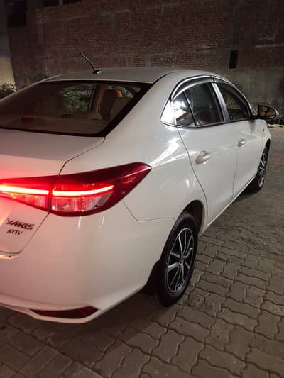 Toyota Yaris 1.3 ATIV