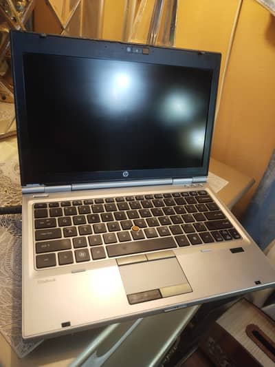 Hp Elitebook 2560p Core i7-2nd Generation