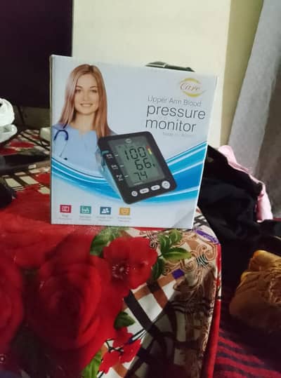 Blood pressure monitor machine