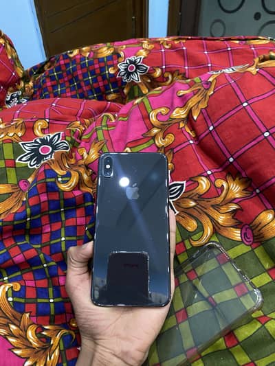 iPhone XS Max non pta waterpack nhi hai Baki all ok hai