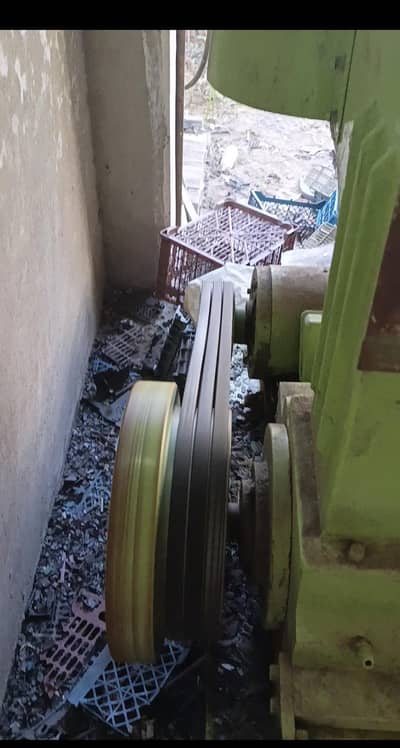 plastic crusher machine