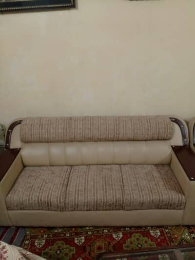 Sofa set for sell