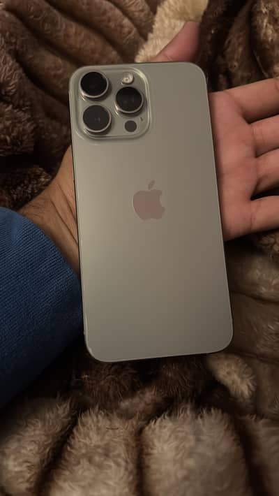 Apple iPhone 15 Pro Max