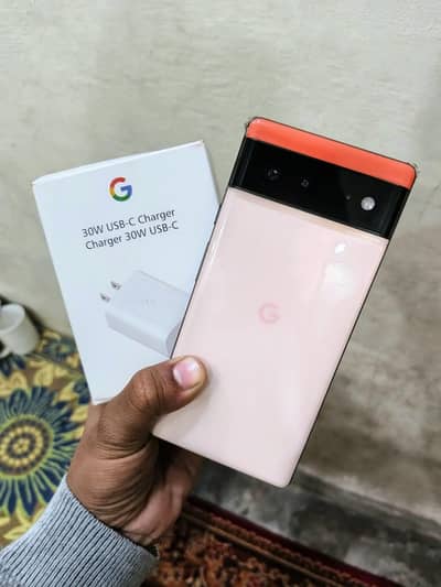 Google Pixel 6 8/128 with box with original charger