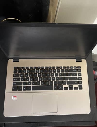 Asus AMD A9-9420 RADEON laptop