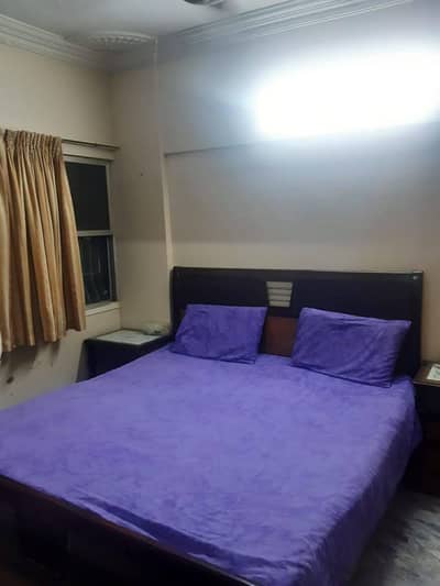 king size bed with mattres