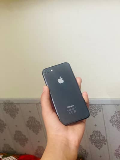 iPhone 8 64GB waterpack