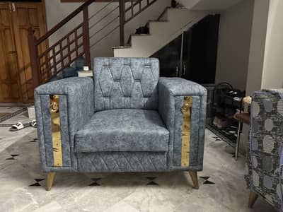 5 seater sofa set slightly use in turkish fabric
