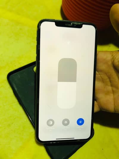 Iphone 11 PRO MAX PTA Approved